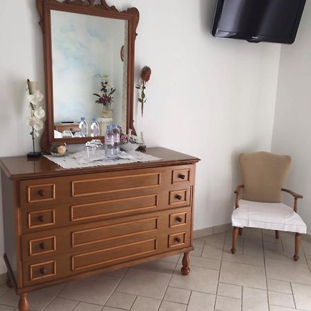 Chambres D'Hotes Chez Coco Saint-Georges-de-Reneins Δωμάτιο φωτογραφία
